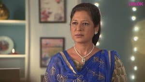 Sharada Blackmails Shobha