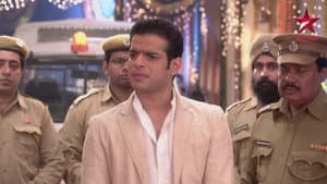 Raman bribes an inspector