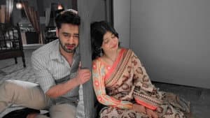 Daksh brings solace to Abhira