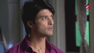 Bhabho is angry with Sooraj