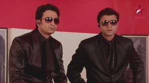 Khushi Calls Up the Police