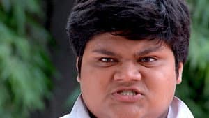 Bhayankar Pari Monitors Gajju's Progress
