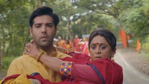 Gautam Rescues Suman