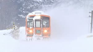 Tsugaru Railway: A Midwinter Lifeline