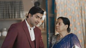 Shantanu offers Ganga a job