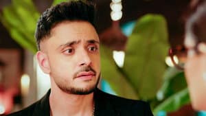 Vikrant Doesn't Let Mannat Leave