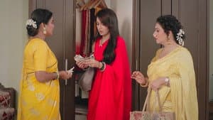 Harsh steals Bhavani's money