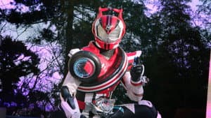 How Can I Use the F1 Body to Fight?