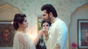 Rohit Makes a Promise to Sonakshi