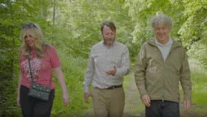 Outsiders: Gone Wild - David Mitchell Walks In The Woods With Alan Davies & Roisin Conaty