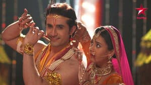 Amaya Performs With Ramashrey