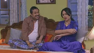 The commissioner increases Happu’s troubles - Happu Ki Ultan Paltan