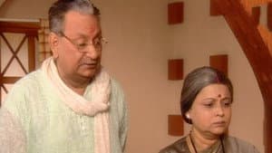 Veena and Sumit are Worried
