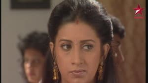 Tulsi, Mandira's Face-Off