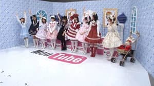 MouTube 12
