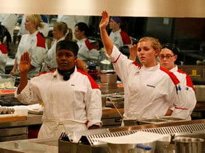 15 Chefs Compete
