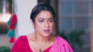 Anupama Steps In to Protect Kapil