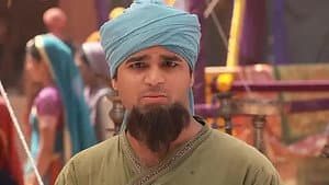 Jodha addresses women of the harem