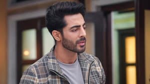 Yuvraaj Rushes to Save Taara