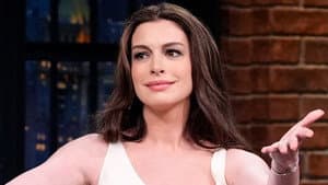 Anne Hathaway, Alan Ritchson