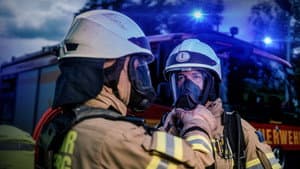Smoke alarm sounds - Neighbors alert the fire department