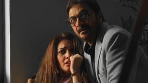 Armaan takes up Meher's case