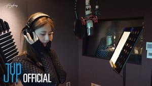 TZUYU “Run Away” Recording Behind