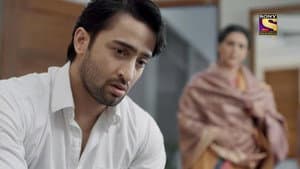 Dev Snatches Sonakshi's Award Trophy