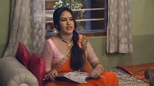 Dimple’s increasing demands - Happu Ki Ultan Paltan