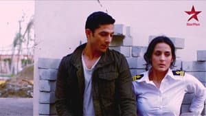 Akash Saves Ananya