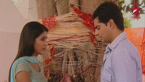 Nikhil resigns from his job