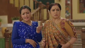 Anandibaa Gets Her Pendant