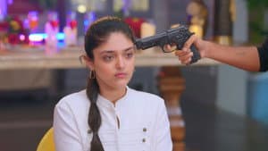 E89. Gia In Danger