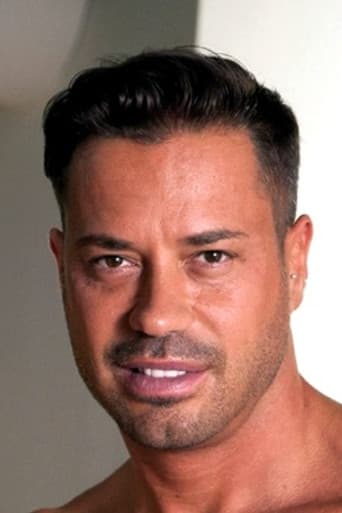 Alex Magnum