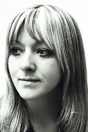 Lesley Daine