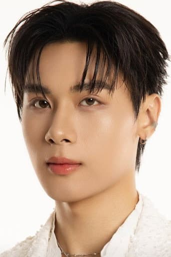 ท็อปแท็ป จารุกิจ แก้วมูลเรือง