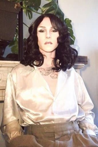 Loulou Velvet