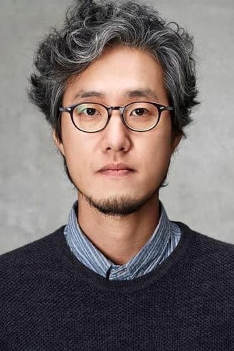 김민홍