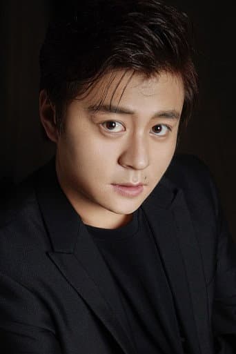 李奎