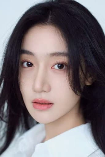 陈芷亦