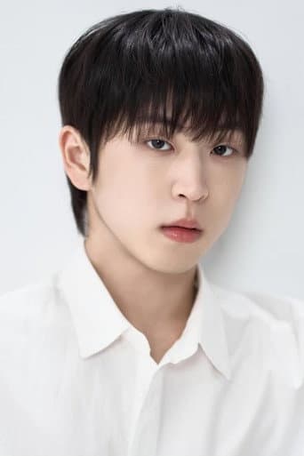 박진석
