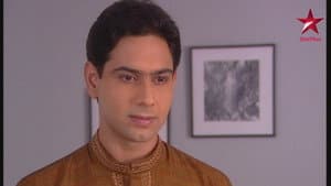 Kiran apologises to Tulsi