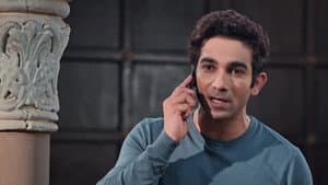 Hrithik Guides Angad
