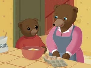 Petit Ours Brun aide maman