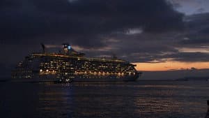 Fukuoka Hakata: A Giant Cruise Ship Arrives