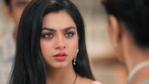 Will Abhira file a case against Vidya?