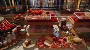 Immunity Challenge: Cold Meats Sandwich