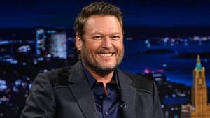 Blake Shelton, Desi Lydic