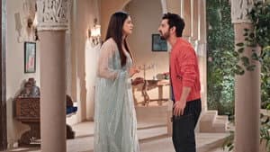 Dev, Shaloni at Odds