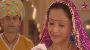 The groom's family likes Akshara